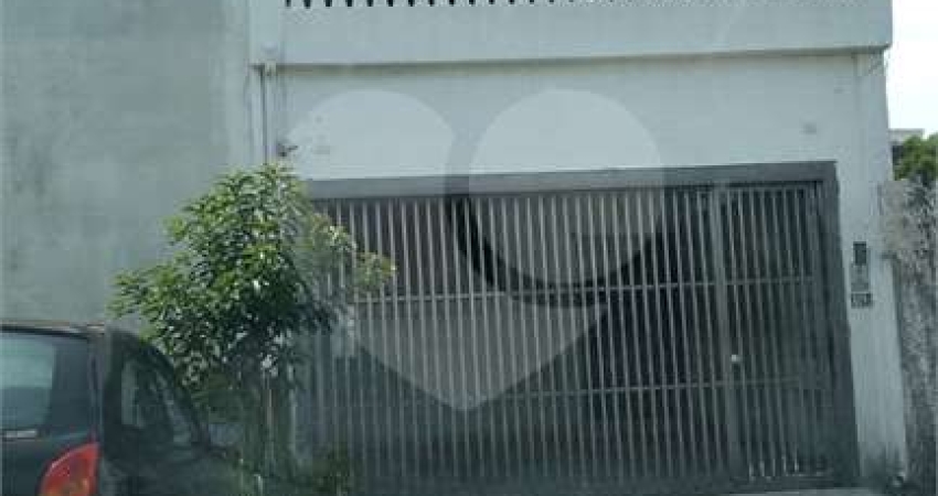 Sobrado vago no Butantã