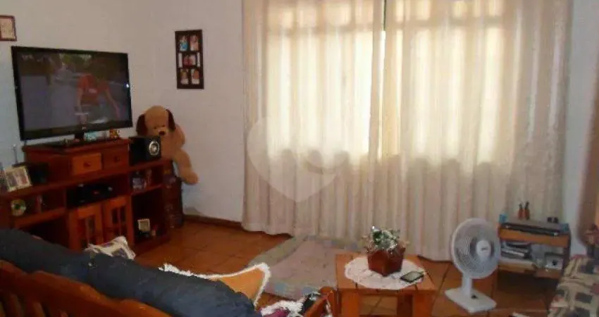 Casa com 3 quartos à venda na Rua Odete Carvalho Caielli, 135, Água Fria, São Paulo