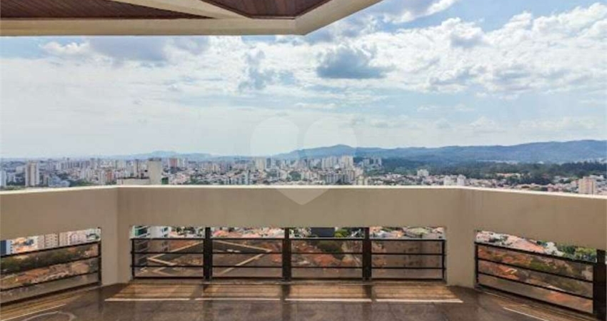 Apartamento para venda na Água Fria com 272m²