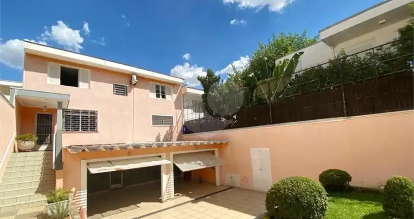 Casa com 3 quartos à venda na Rua Gregório Paes de Almeida, Alto de Pinheiros, São Paulo