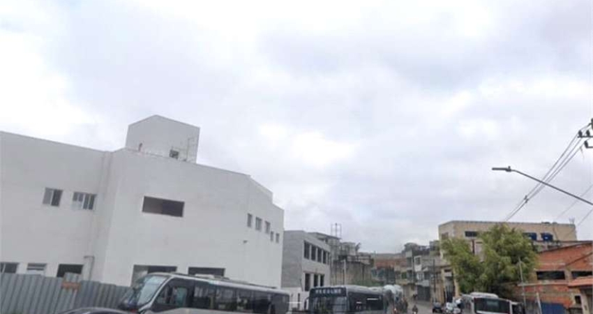 Terreno comercial à venda na Rua Chapada de Minas, 410, Campo Limpo, São Paulo