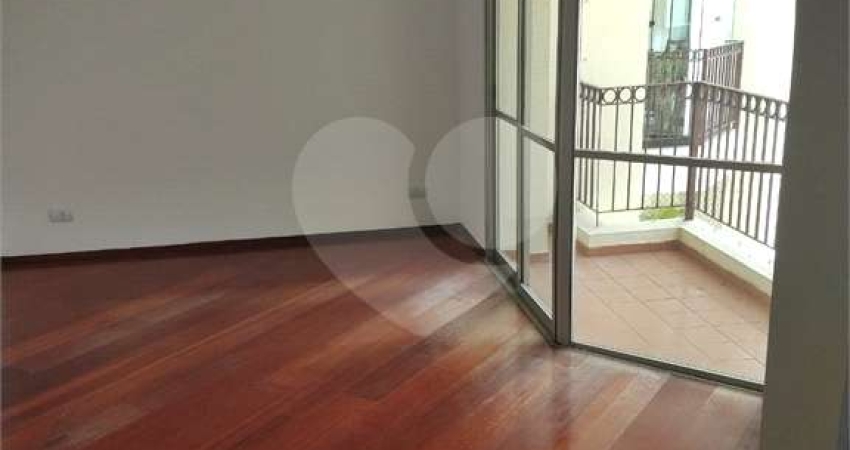 Apartamento à venda em Santana de 80m² com 3 dormitórios, 1 suíte e 1 vaga.