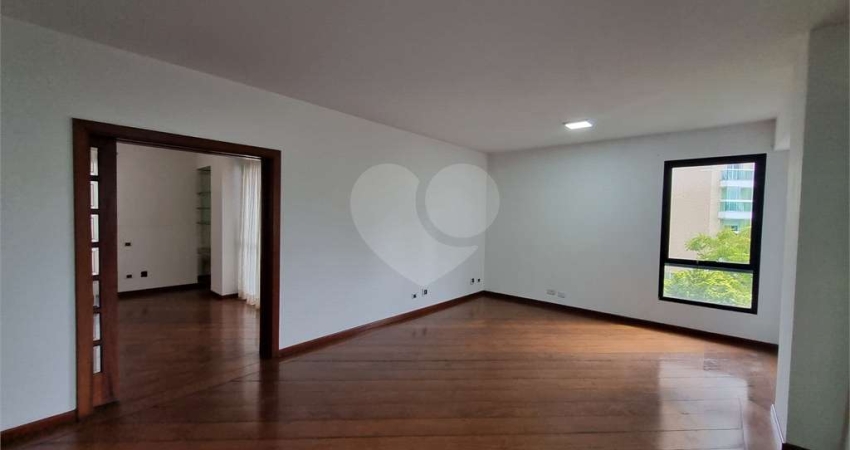 Apartamento com 4 dormitórios e 3 vagas de garagem para venda em Santana, São Paulo - SP