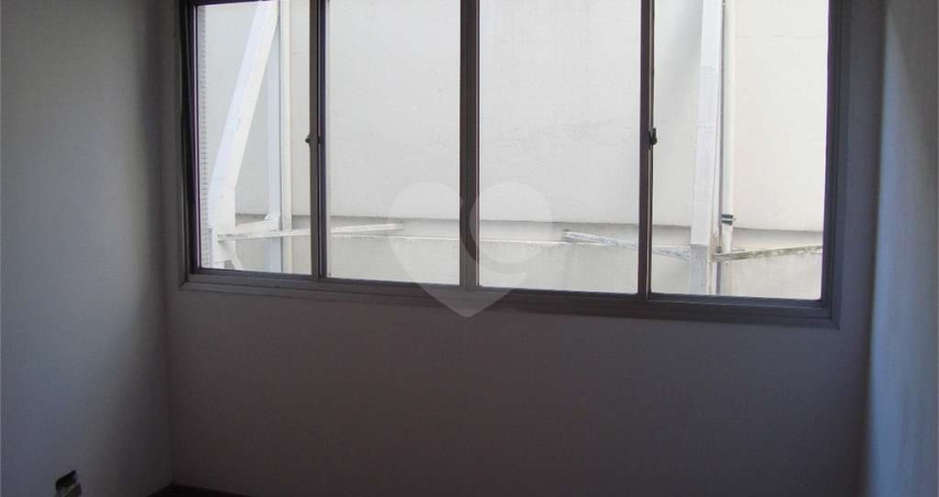 Apartamento na Vila Aurora