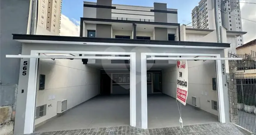 Sobrado recém construído com plantão - Santa Teresinha - 3 quartos 2 vagas