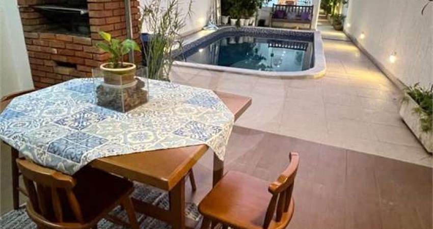 Jardim São Paulo,sobrado à venda a 400 metros do Metrô! cem piscina e espaço gourmet Estuda permuta por Apartamento!!!