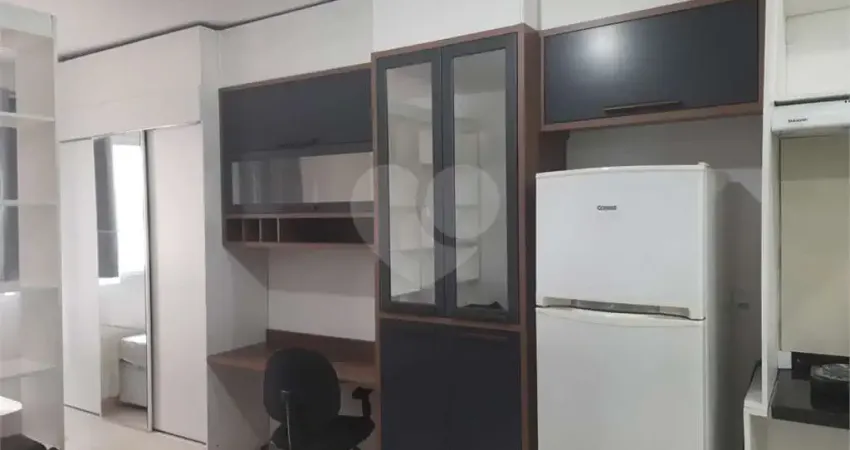 VENDA DE ESTÚDIO TODO MOBILIADO - A 300 M DO METRÔ TUCURUVI