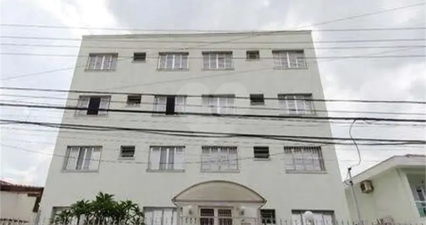 Apartamento com mobília à venda na Casa Verde