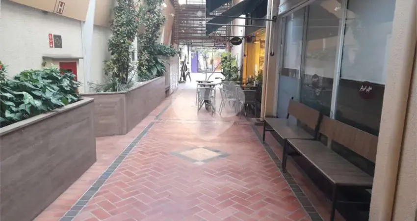 Sala comercial à venda na Rua Augusta, 2676, Jardim América, São Paulo