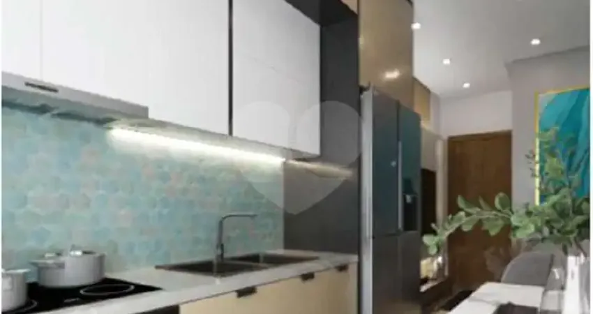 Vende-se apartamento com 2 dormitórios a 300 metros do metrô