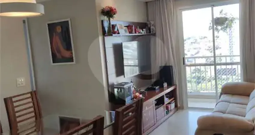 Apartamento a Venda na Vila Maria Alta com 03 Dormitórios por R$ 590.000,00