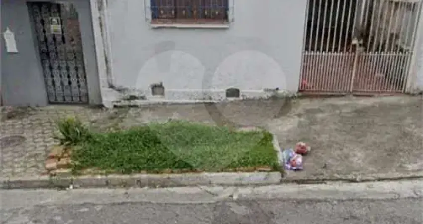 TERRENO SANTA TERESINHA, CASA ANTIGA NO TERRENO  PLANO EM ÓTIMA LOCALIZAÇÃO
