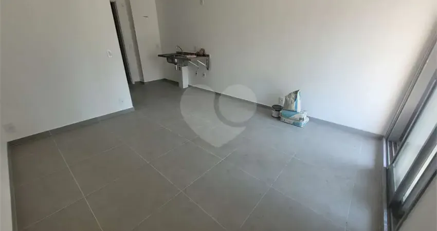 Apartamento com 1 quarto à venda na Rua Cristiano Viana, Jardim América, São Paulo