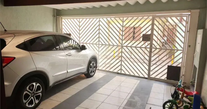 SOBRADO DE VILA COM 165 M² - E ESPAÇO GOURMET