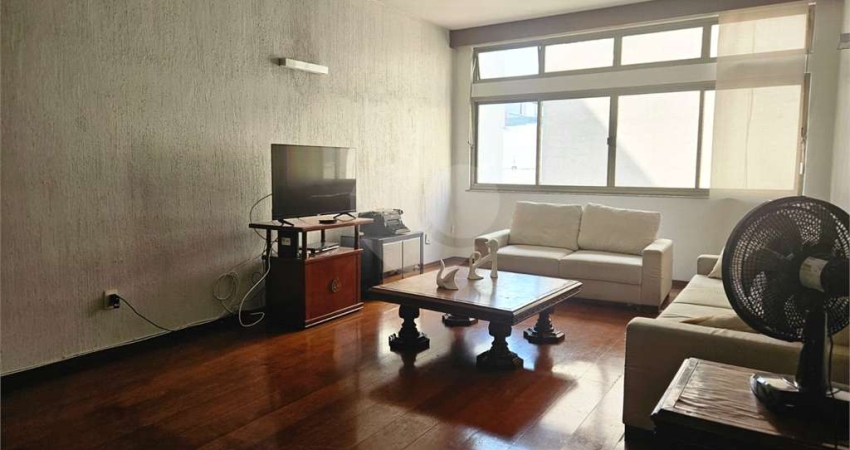 Apartamento com 3 quartos à venda na Rua Cincinato Braga, 511, Bela Vista, São Paulo