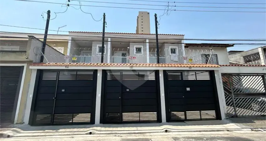 sobrados novos vila constança