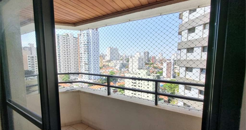 3 quartos na rua copacabana