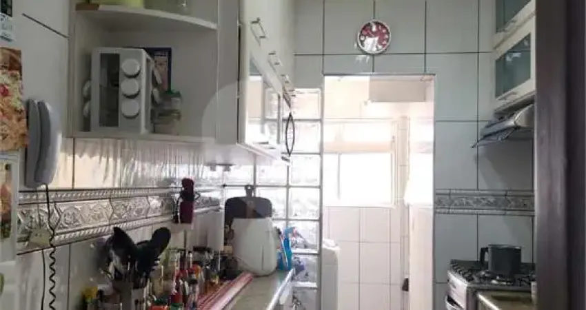 Apartamento de 65m² com varanda ,3 quartos, Horto Florestal, São Paulo