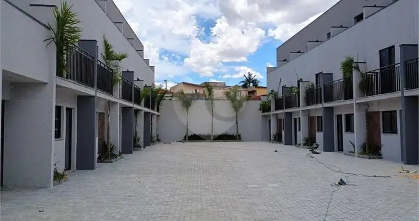 Casa em condomínio fechado com 2 quartos à venda na Rua Rita de Cássia Duarte, 100, Lauzane Paulista, São Paulo