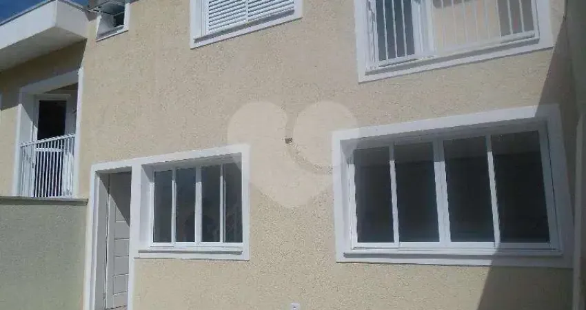 sobrado dois quartos sendo duas suites  duas vagas no imirim