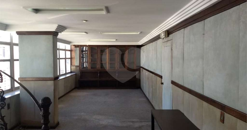 Sala comercial para alugar na Rua da Consolação, 368, Centro, São Paulo