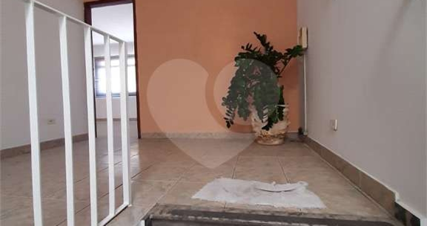 Casa comercial para alugar na Avenida Álvaro Machado Pedrosa, 442, Parada Inglesa, São Paulo