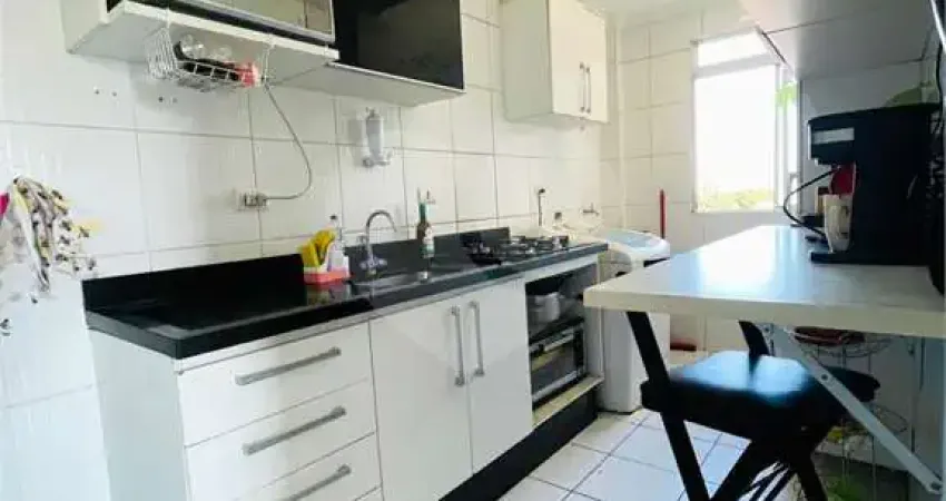 Apartamento-São Paulo-LIMÃO | Ref.: REO1053698