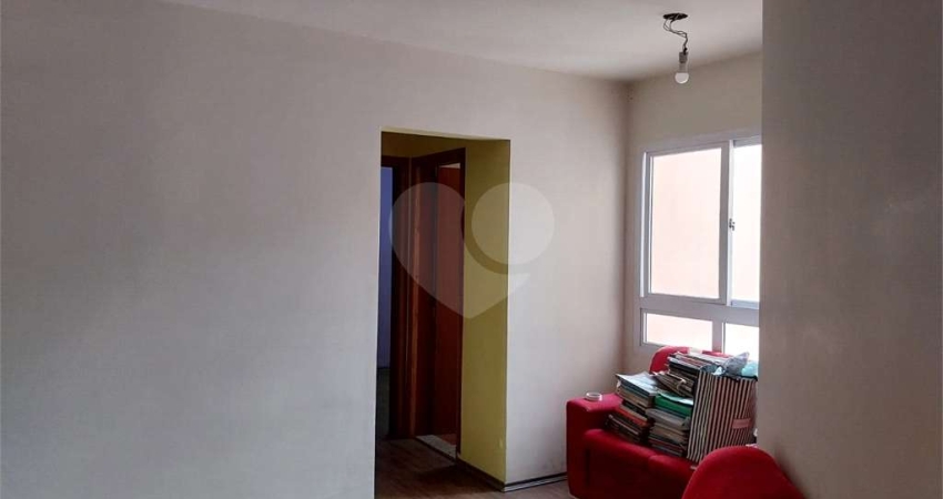 Apartamento a venda  2 dormitórios 1 vaga Bairro Brás
