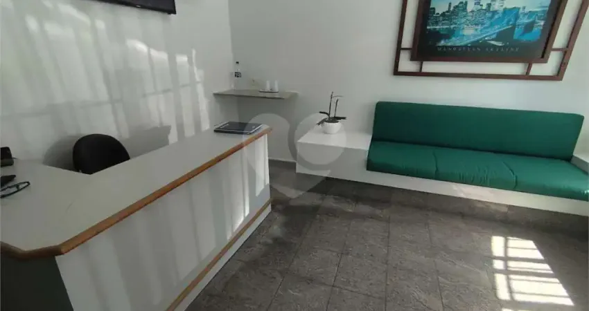 Casa com 3 quartos à venda na Avenida Água Fria, Santana, São Paulo