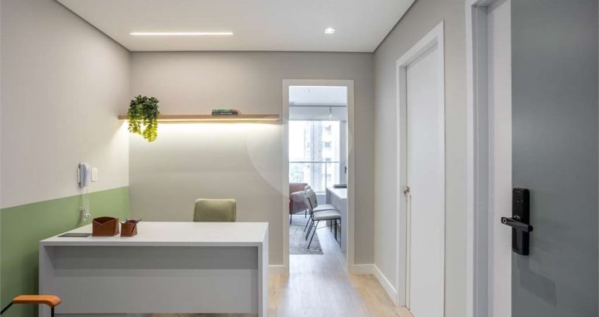 Consultório mobiliado com 35m² - Pinheiros, São Paulo - SP