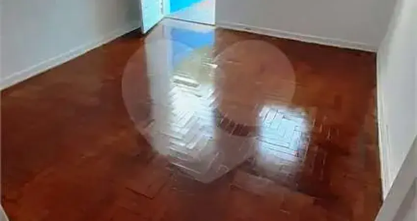 Casa com 2 quartos à venda na Rua Clemente Bonifácio, 175, Mooca, São Paulo