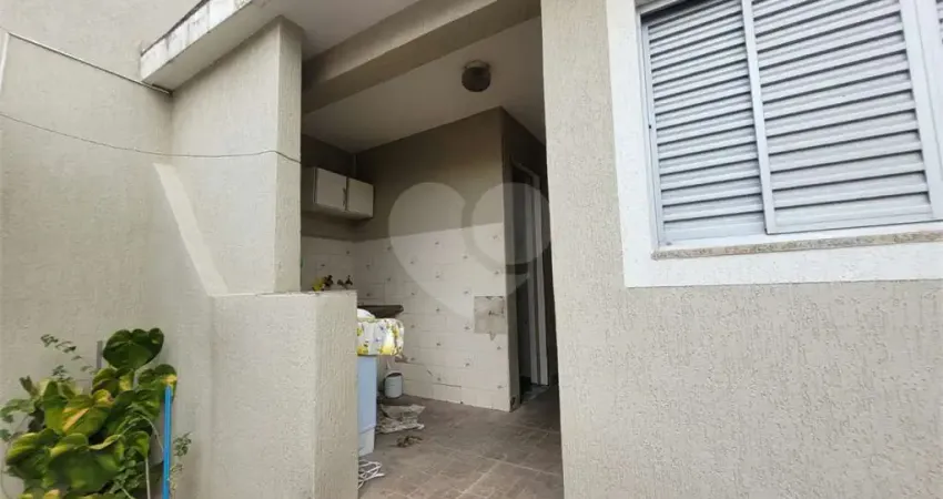 Excelente Sobrado, com 200 metros quadrados de área construída