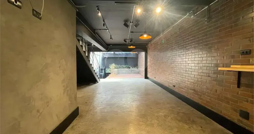 Casa comercial para alugar na Rua Oscar Rodrigues Cajado Filho, 204, Santo Amaro, São Paulo