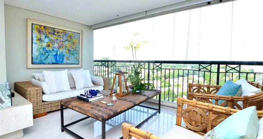 Apartamento com 4 quartos para alugar na Rua Apinajés, Perdizes, São Paulo