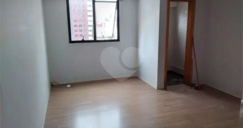 Casa comercial para alugar na Rua Carneiro da Cunha, 303, Saúde, São Paulo