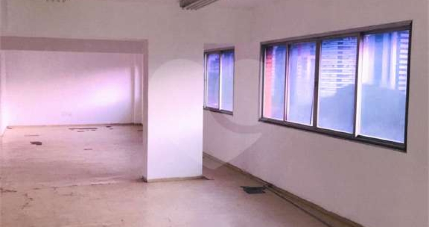 Sala comercial para alugar na Rua Vergueiro, 727, Liberdade, São Paulo