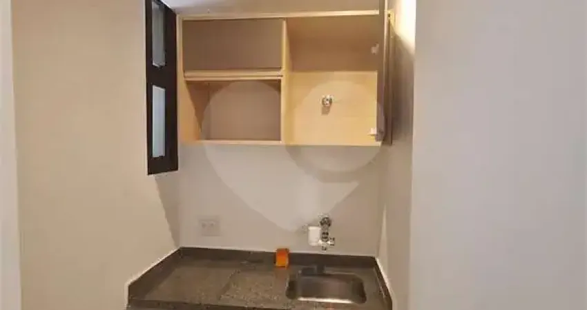 Sala Comercial com 72 m2 no Jardim Paulista