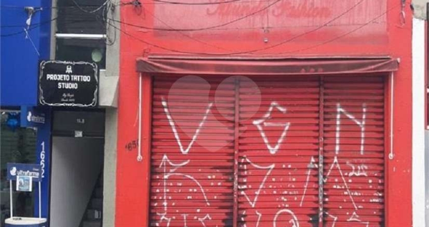 LOJA NA VOLUNTARIOS DA PATRIA PERTO DA ESTAÇÃO SANTANA