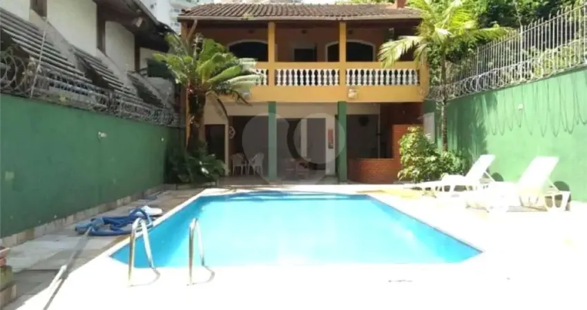 Casa com 4 quartos à venda na Rua Deputado Laércio Corte, Vila Caiçara, Praia Grande