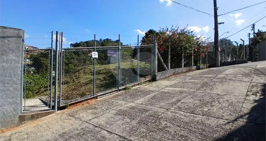 Terreno à venda na Rua Saracura, 21, Centro, Barueri