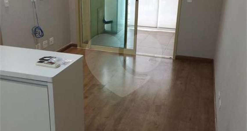 Apartamento com 1 quarto para alugar na Rua Ezequiel Freire, 58, Santana, São Paulo