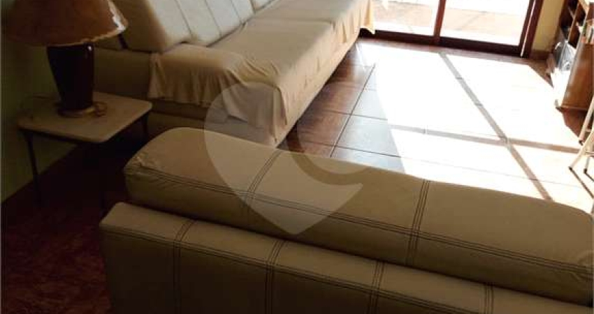 Apartamento com 2 quartos à venda na Rua Timbiras, 169, Tupi, Praia Grande