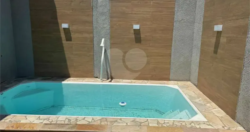 Casa com 2 quartos à venda na Rua Santa Luzia, 115, Vila Caiçara, Praia Grande