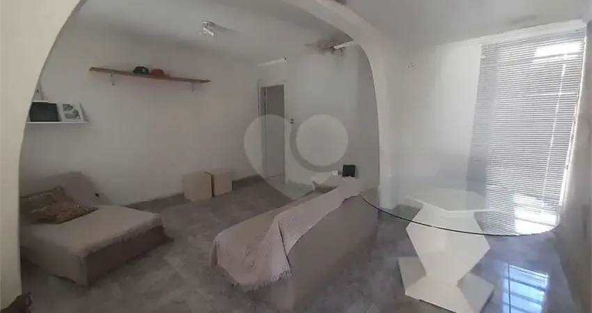 Casa com 3 quartos à venda na Avenida Mário Pernambuco, 203, Vila Mazzei, São Paulo