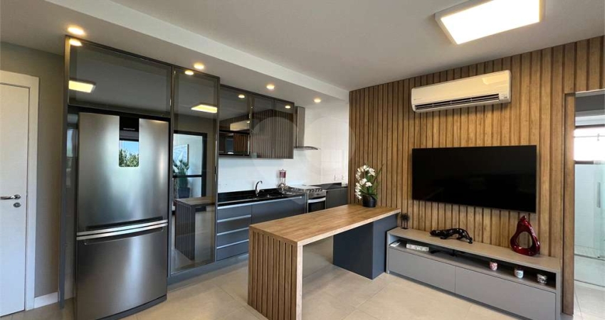Apartamento novo com 2 quartos à venda na Santa Teresinha!!