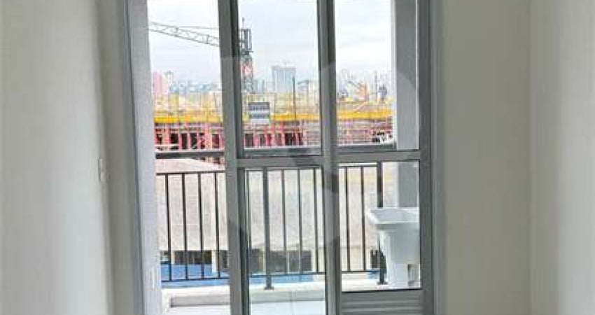 Imóvel 41m², récem entregue, possui 2 dorm. lazer completo Lapa