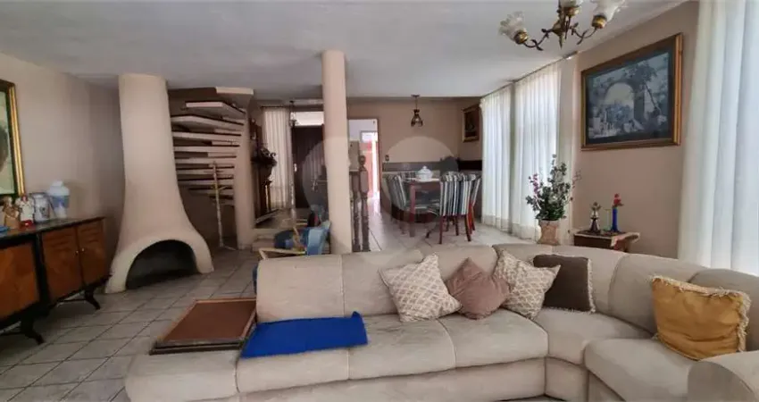 Casa com 3 quartos à venda na Rua Professor Pedro Pedreschi, Tremembé, São Paulo