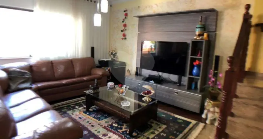 Casa com 3 quartos à venda na Rua José de Albuquerque Medeiros, Água Fria, São Paulo