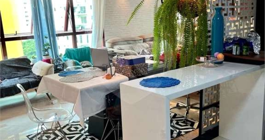 Apartamento à venda na Região de Santana, bairro Santa Teresinha, 3 dormitórios (1 suíte), 2 vagas