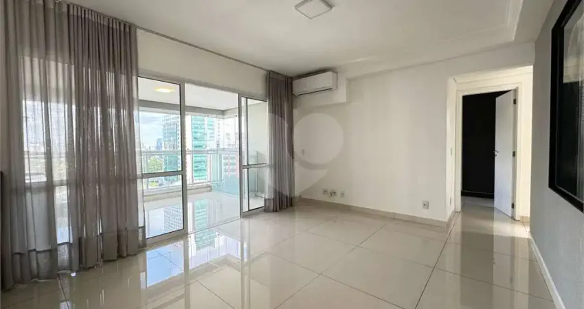 Apartamento à venda em Pinheiros com 3 dormitórios, 1 suíte e 2 vagas – Condomínio Home Design